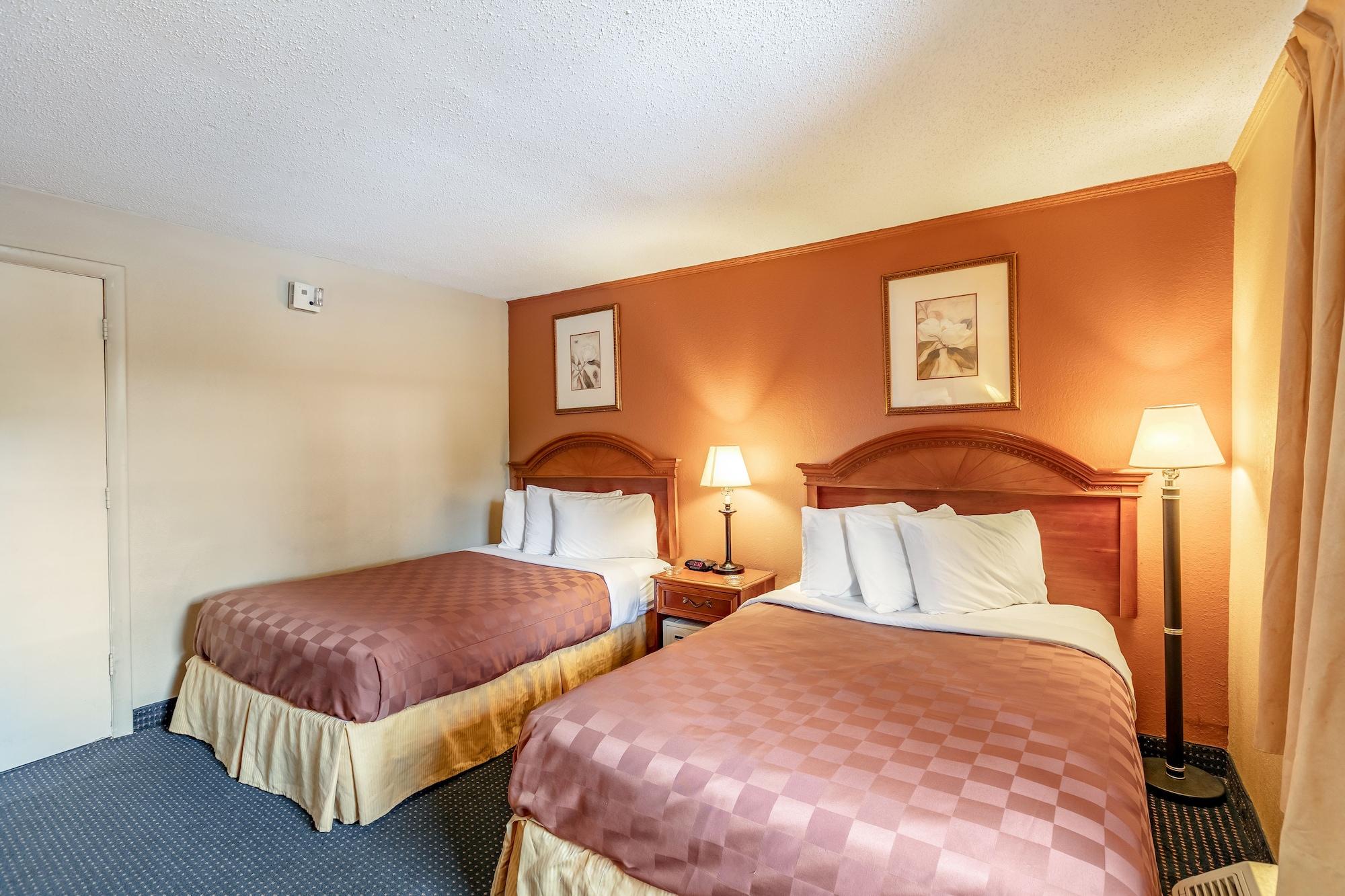 Red Carpet Inn - Стэмфорд Экстерьер фото