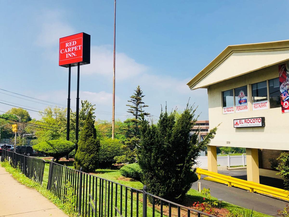 Red Carpet Inn - Стэмфорд Экстерьер фото